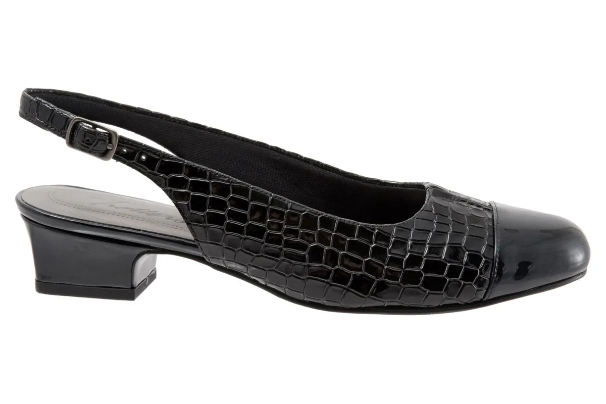 Trotters Dea-Women Standard | Wide