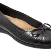 Trotters Dellis-Women Standard | Wide