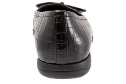 Trotters Dellis-Women Standard | Wide