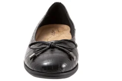 Trotters Dellis-Women Standard | Wide