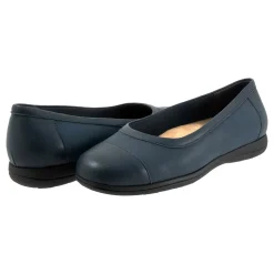 Trotters Delmara-Women Wide | Standard