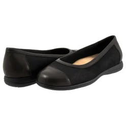 Trotters Delmara-Women Wide | Standard