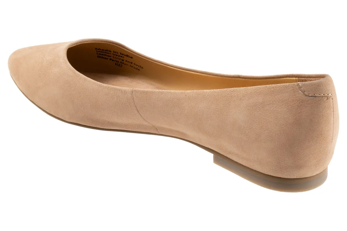 Trotters Estee-Women Standard | Wide