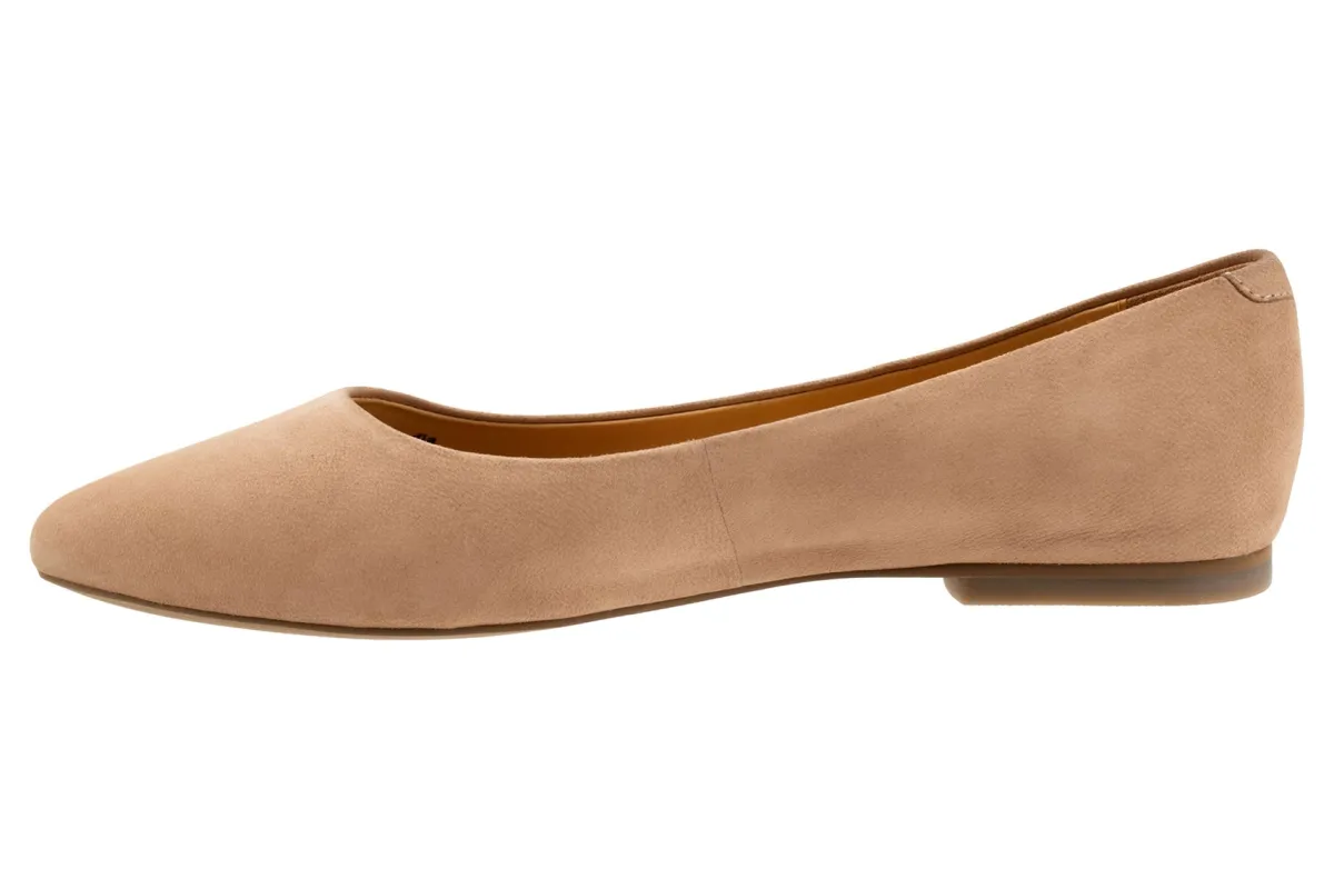 Trotters Estee-Women Standard | Wide