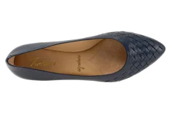 Trotters Estee Woven-Women Standard | Extra Wide