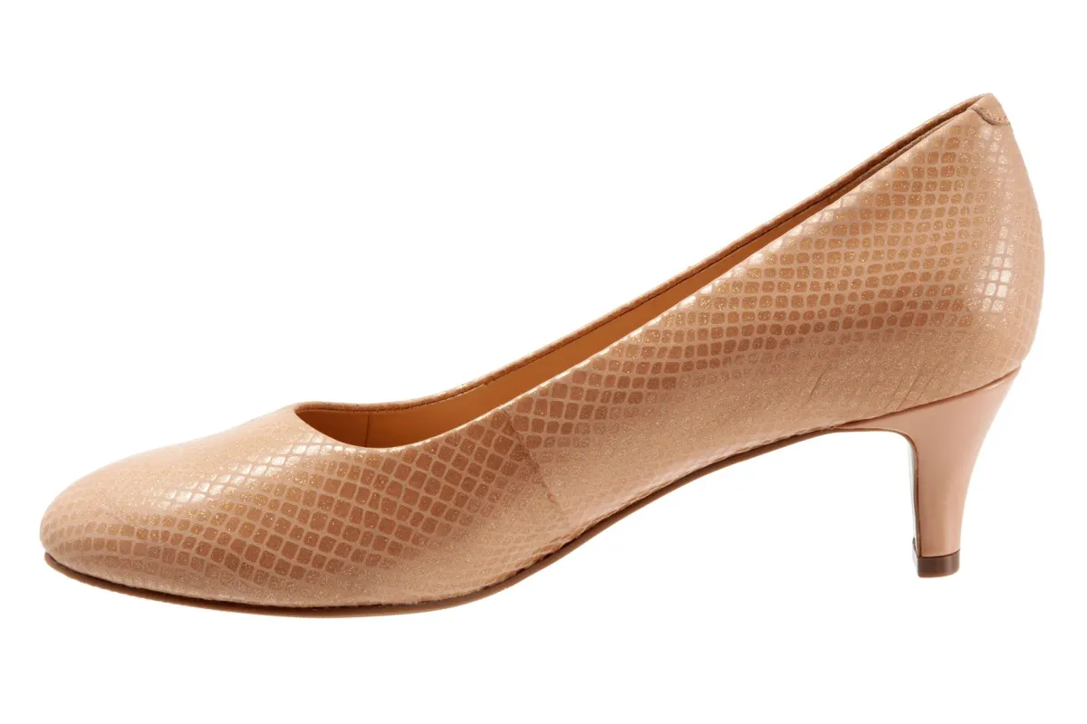 Trotters Fab-Women Standard | Narrow