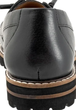 Trotters Farah-Women Wide | Standard