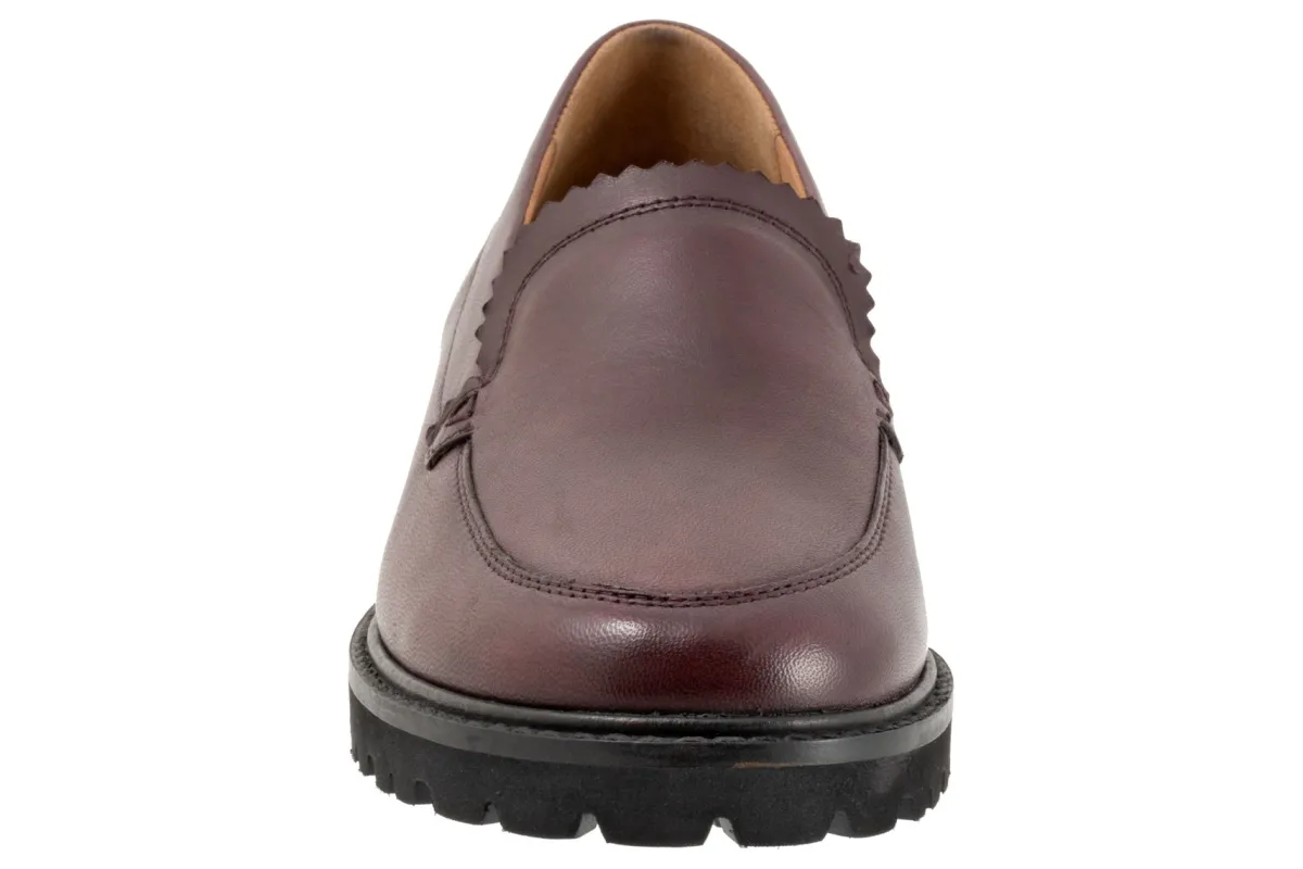 Trotters Fayth-Women Narrow | Casual Shoes