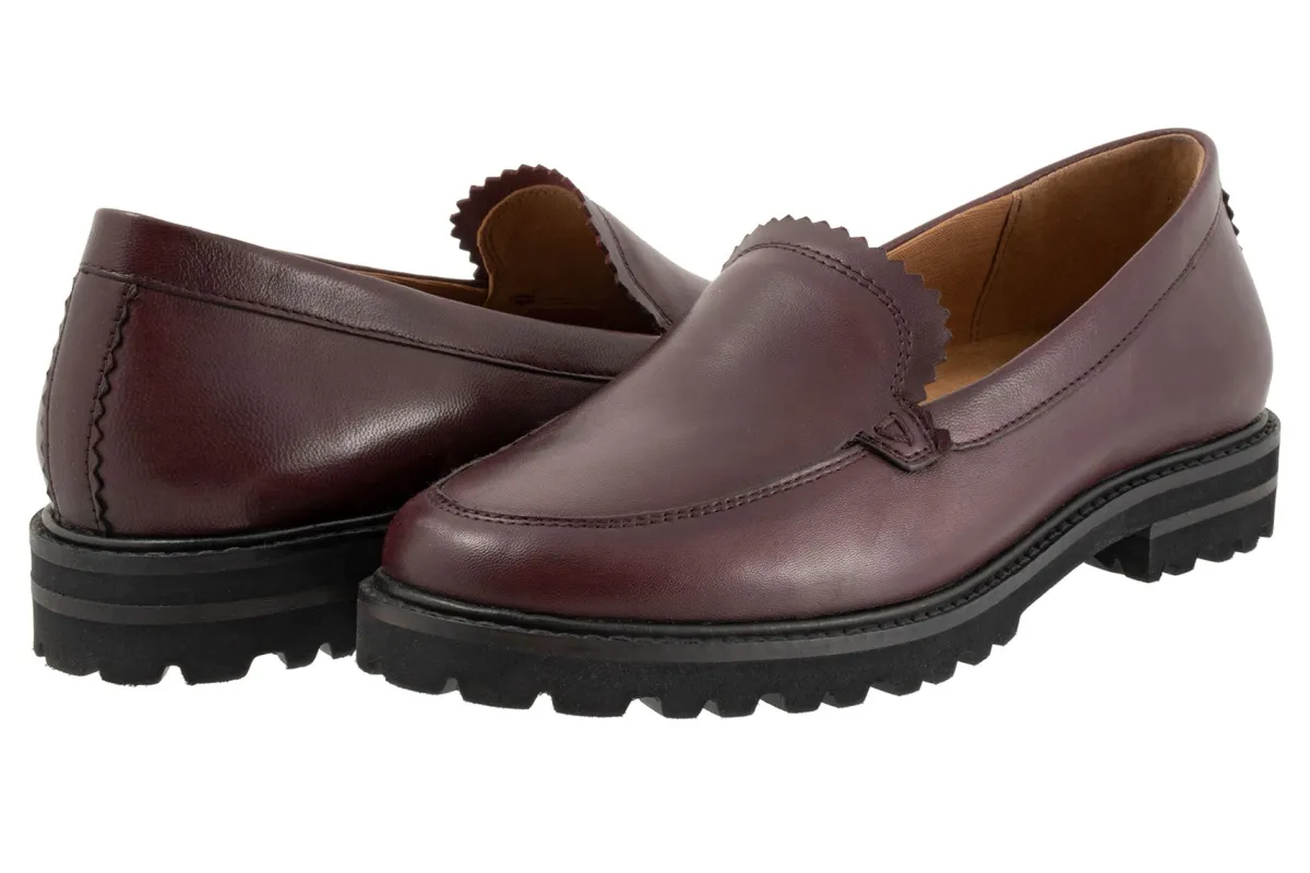 Trotters Fayth-Women Narrow | Casual Shoes