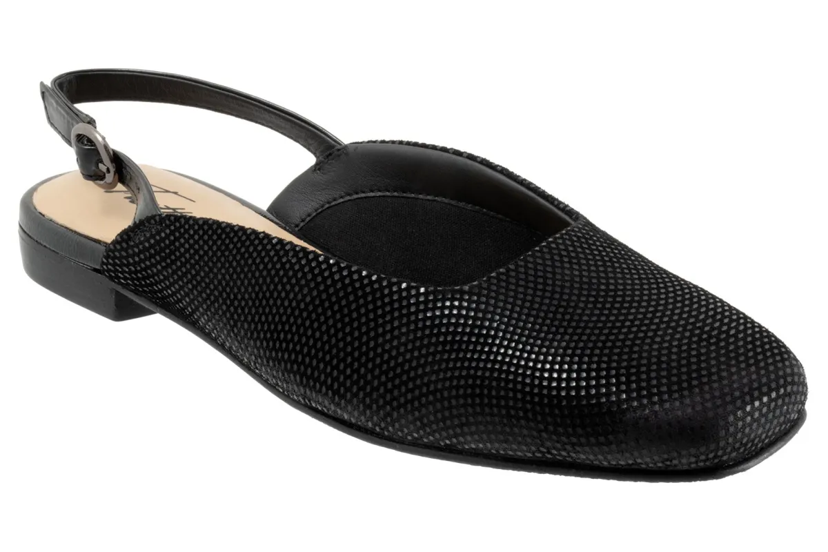 Trotters Holly-Women Standard | Wide