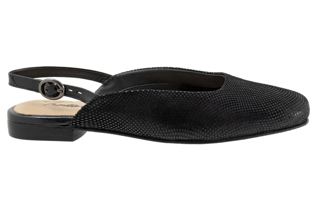 Trotters Holly-Women Standard | Wide