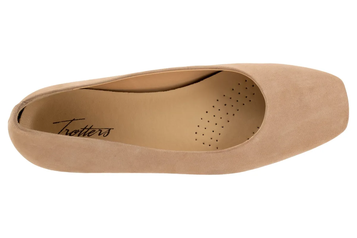 Trotters Honor-Women Standard | Extra Wide