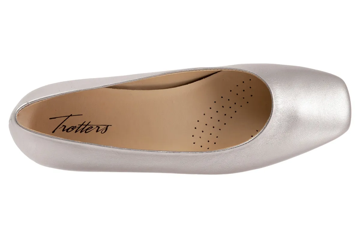 Trotters Honor-Women Wide | Standard