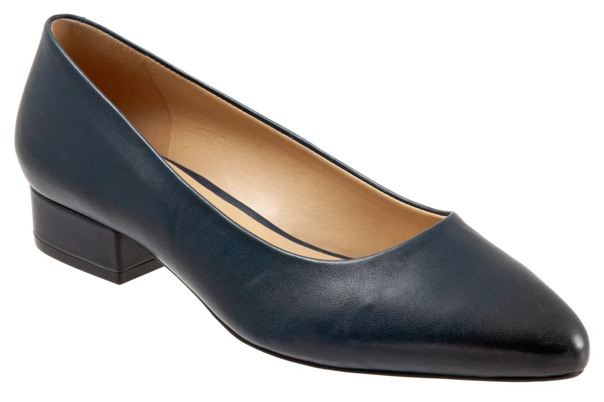 Trotters Jewel-Women Standard | Wide