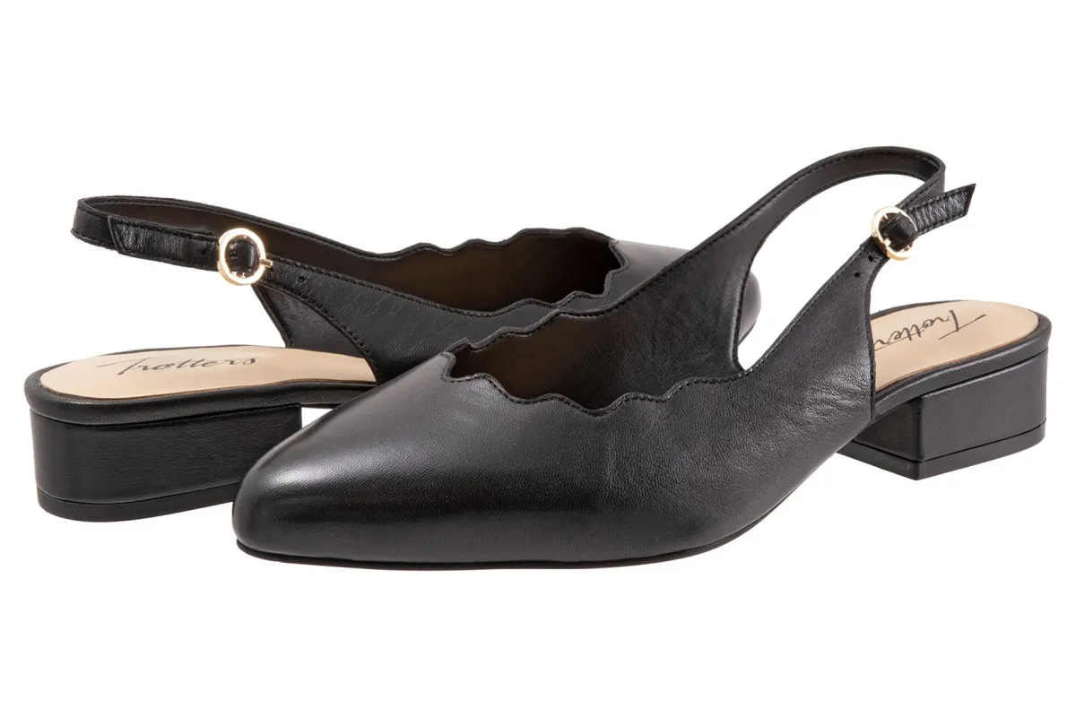 Trotters Joselyn-Women Standard | Wide
