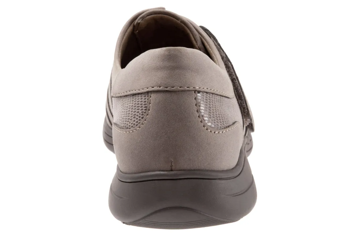 Trotters Joy-Women Narrow | Casual Shoes