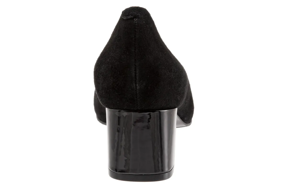 Trotters Kari-Women Standard | Extra Wide