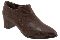 Trotters Keegan-Women Standard | Wide