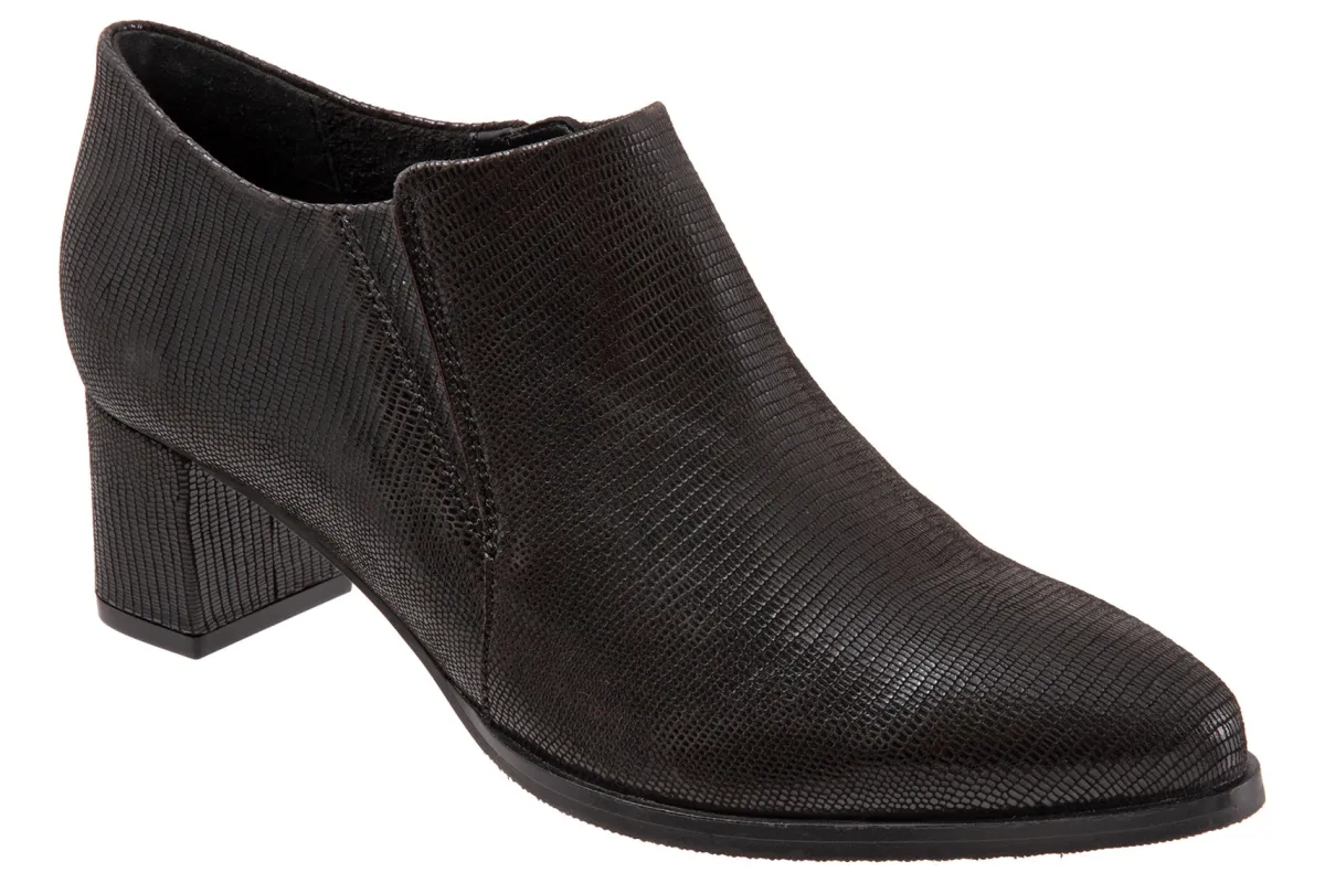 Trotters Keegan-Women Narrow | Boots