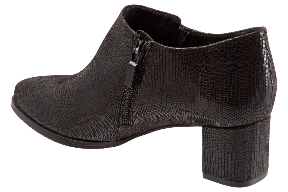 Trotters Keegan-Women Narrow | Boots