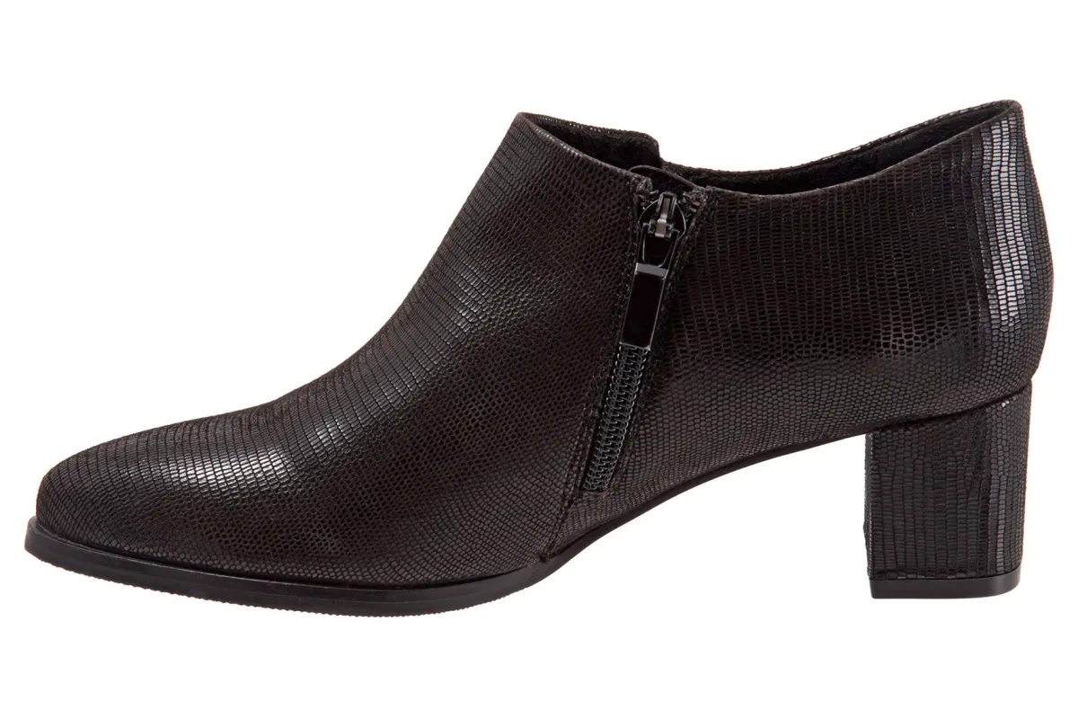 Trotters Keegan-Women Narrow | Boots
