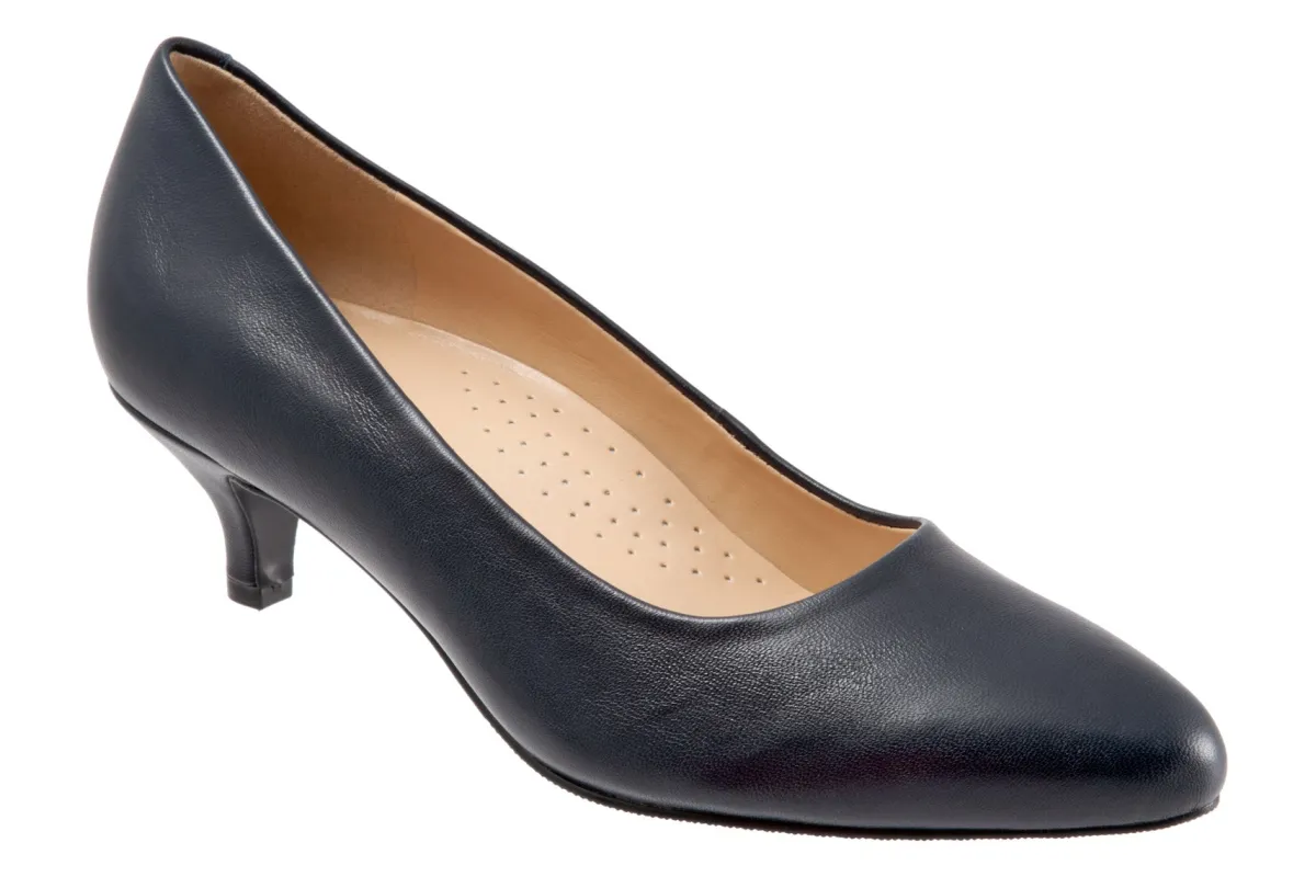 Trotters Kiera-Women Standard | Extra Wide