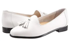 Trotters Liz Tassel-Women Standard | Wide