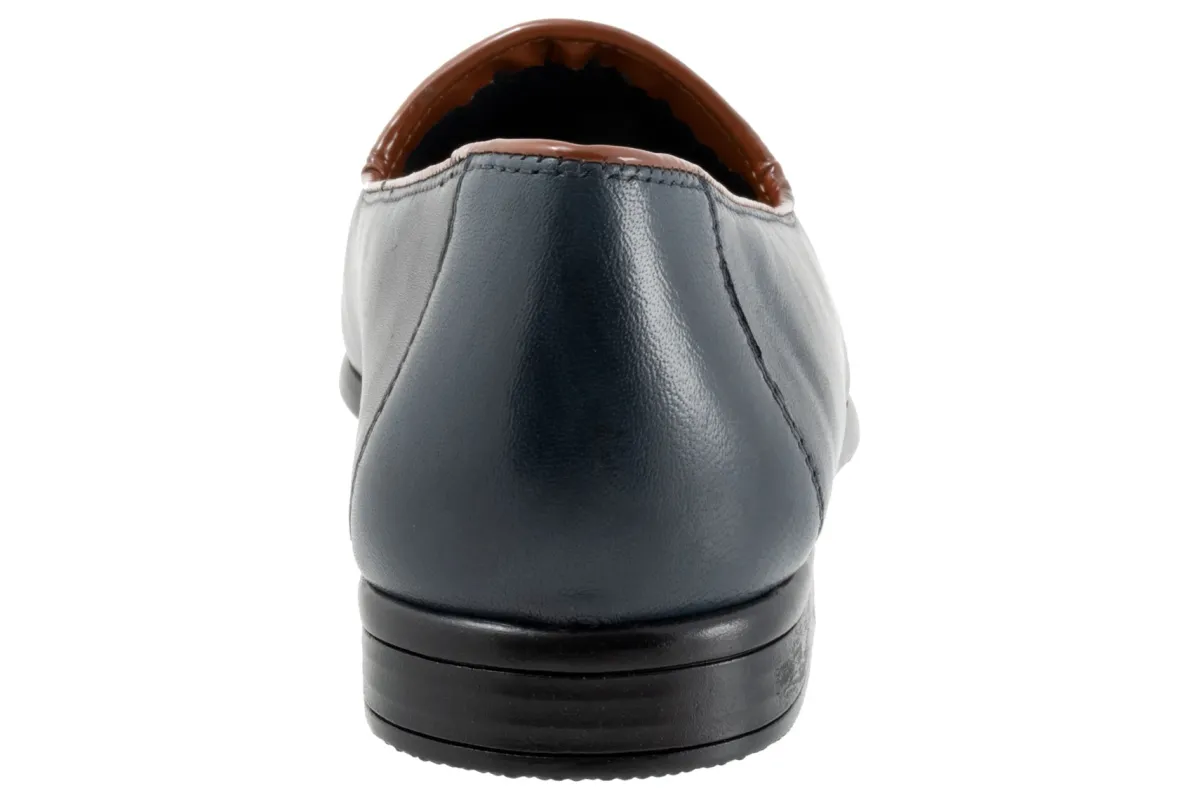 Trotters Liz Tassel-Women Standard | Wide