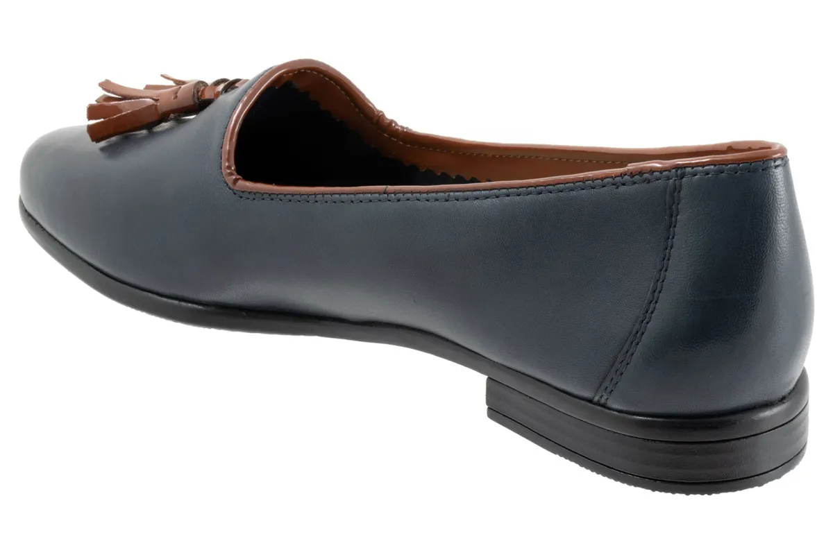 Trotters Liz Tassel-Women Standard | Wide