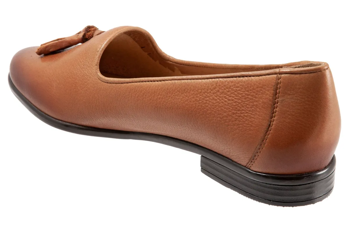 Trotters Liz Tassel-Women Standard | Wide