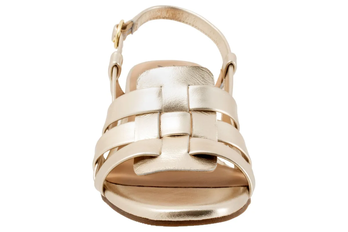 Trotters Luna-Women Wide | Standard