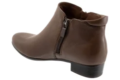 Trotters Major-Women Standard | Extra Wide