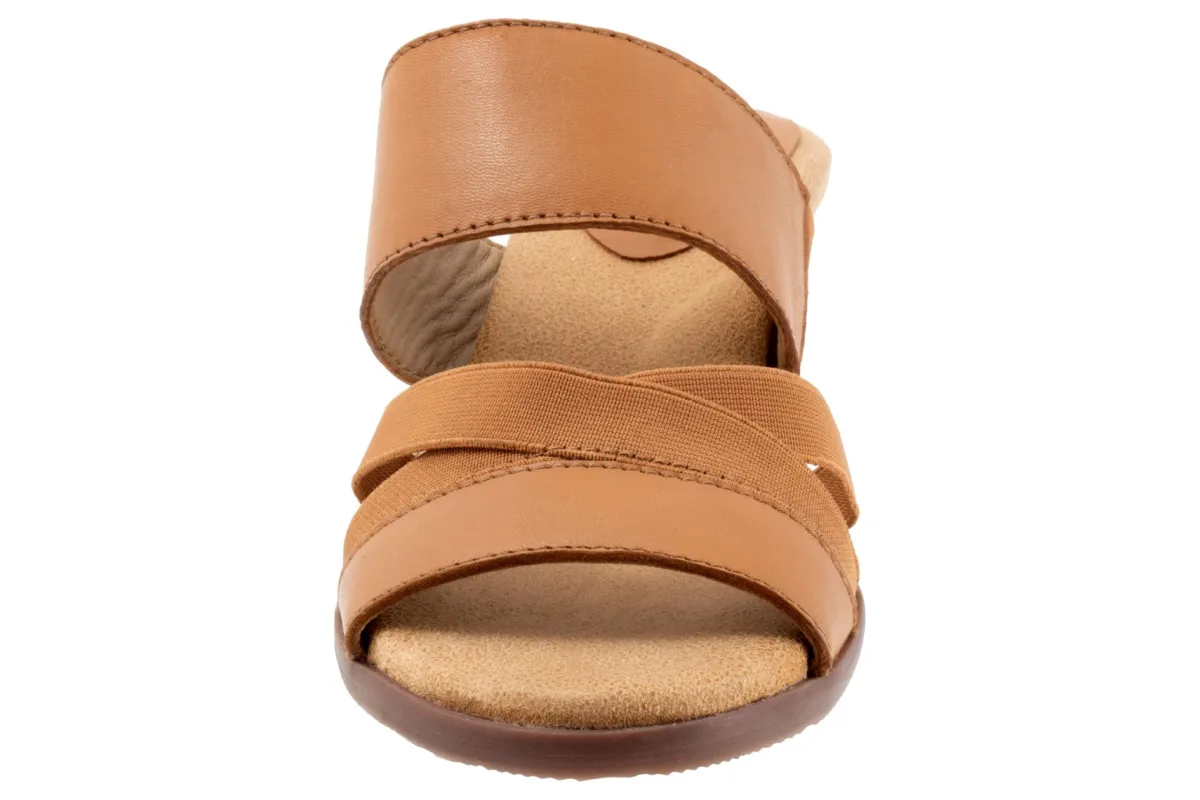 Trotters Maxine-Women Standard | Sandals