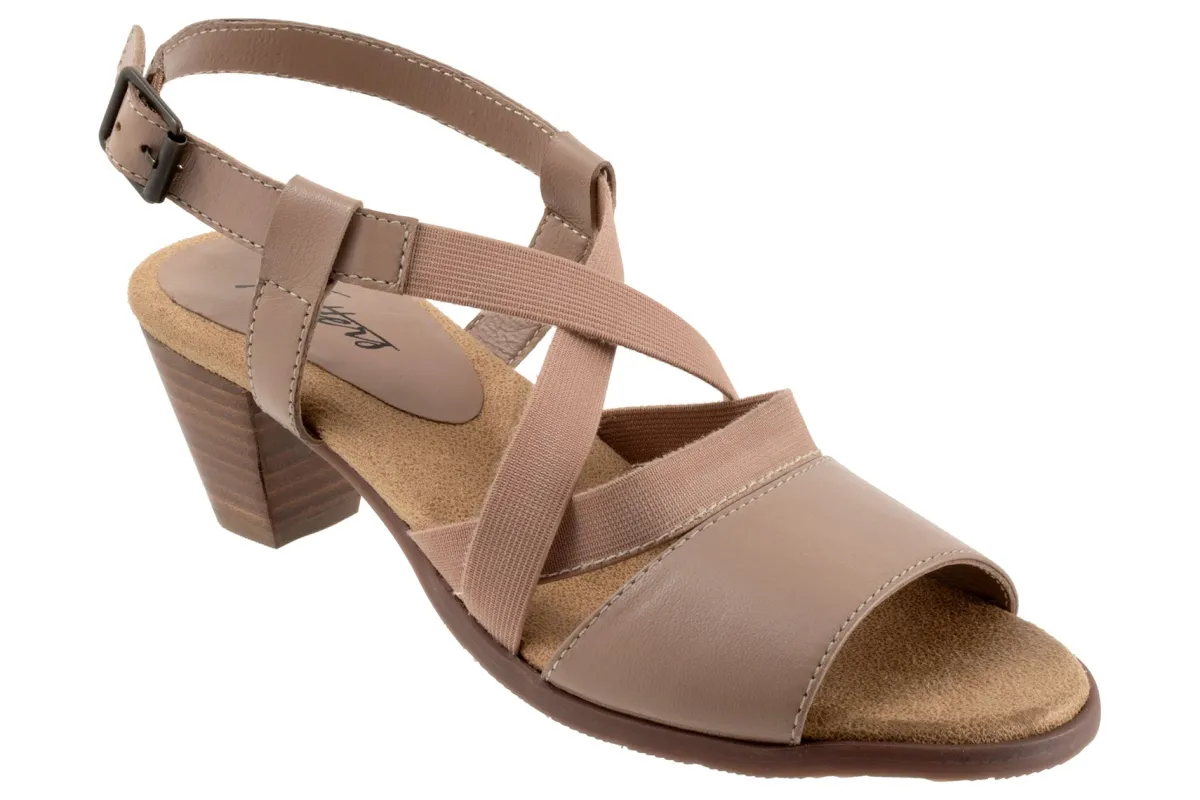 Trotters Meadow-Women Wide | Sandals