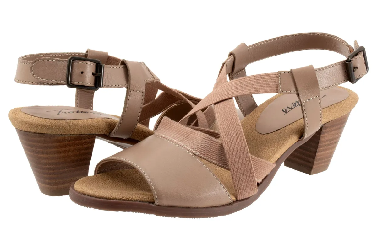 Trotters Meadow-Women Wide | Sandals