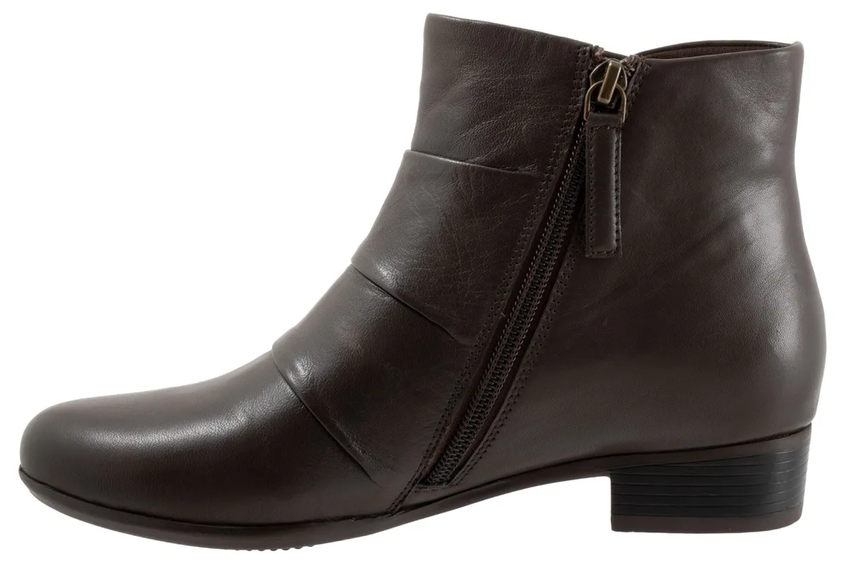 Trotters Mila-Women Extra Wide | Standard