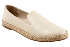 Trotters Poppy-Women Extra Wide | Casual Shoes