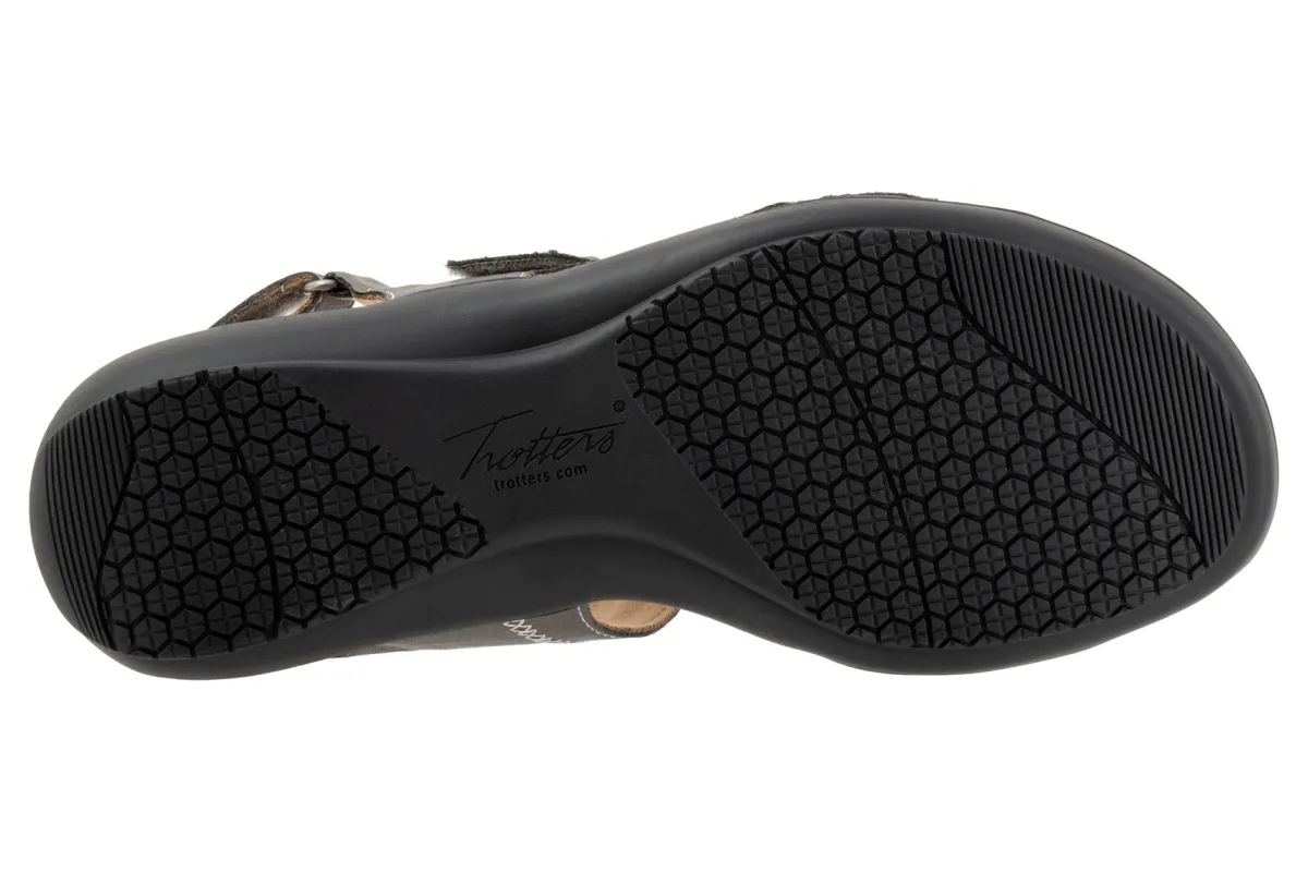 Trotters Romi Stitch-Women Standard | Sandals