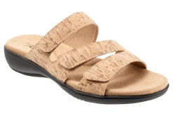 Trotters Rose-Women Standard | Wide