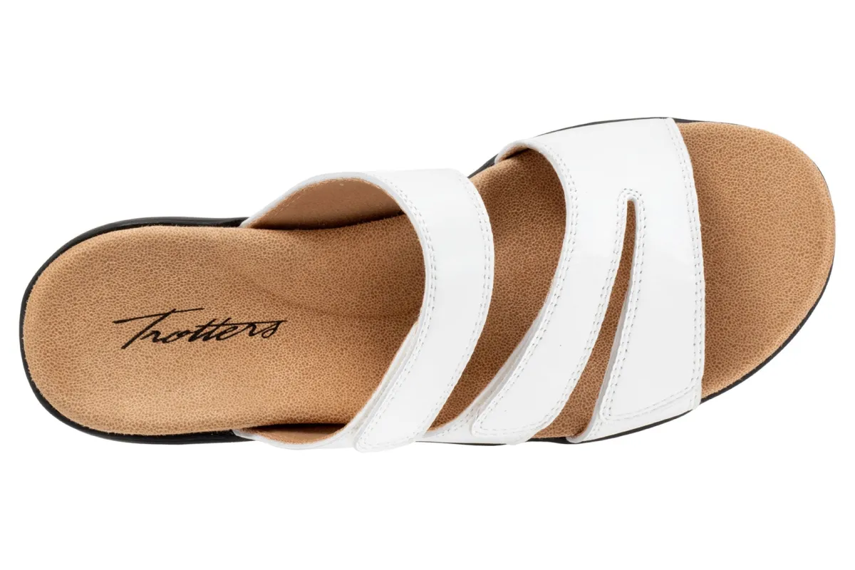 Trotters Rose-Women Standard | Wide