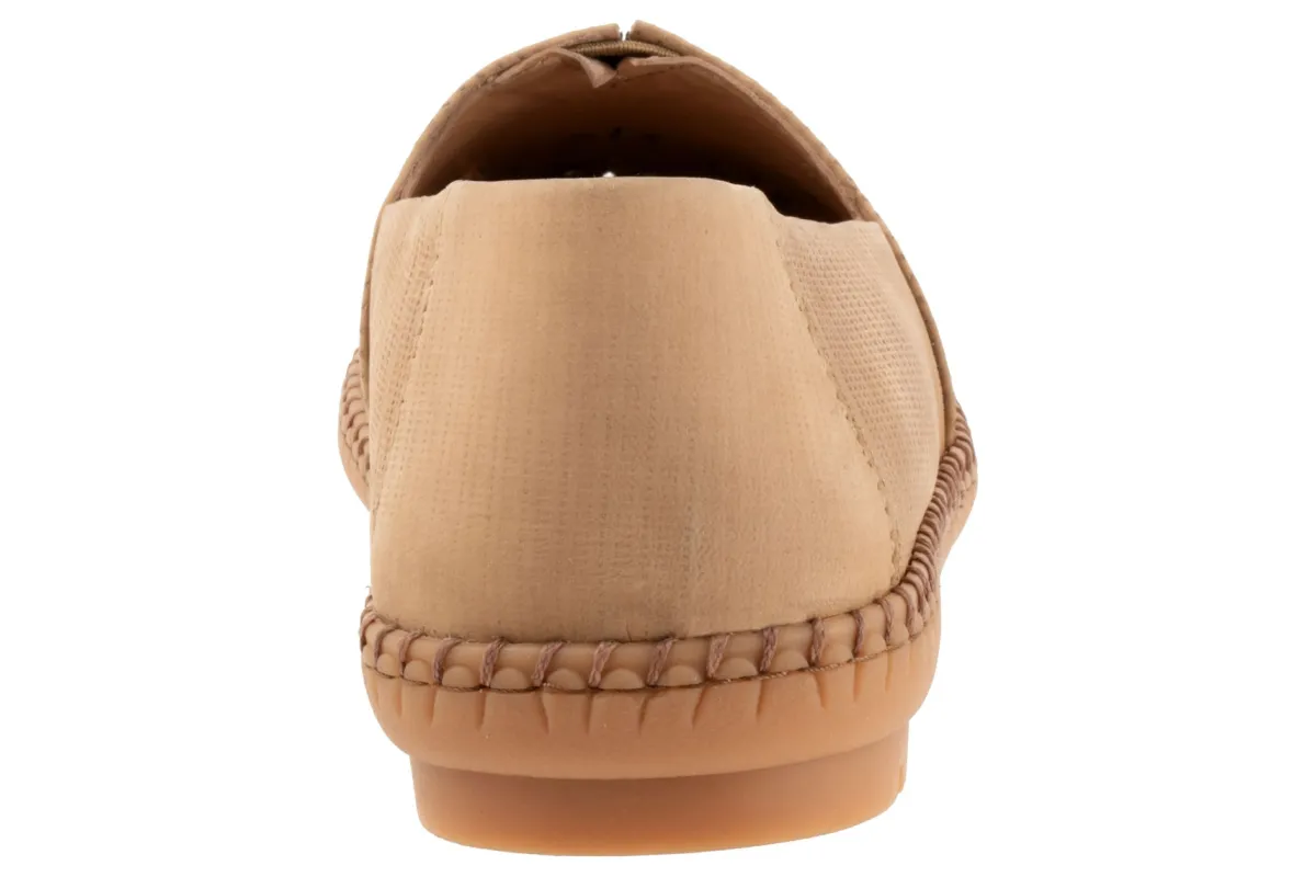 Trotters Ruby Perf-Women Narrow | Casual Shoes