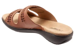 Trotters Ruthie Woven-Women Standard | Wide