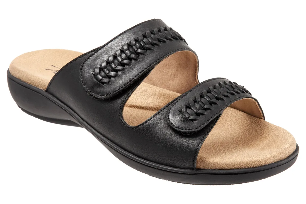 Trotters Ruthie Woven-Women Standard | Wide