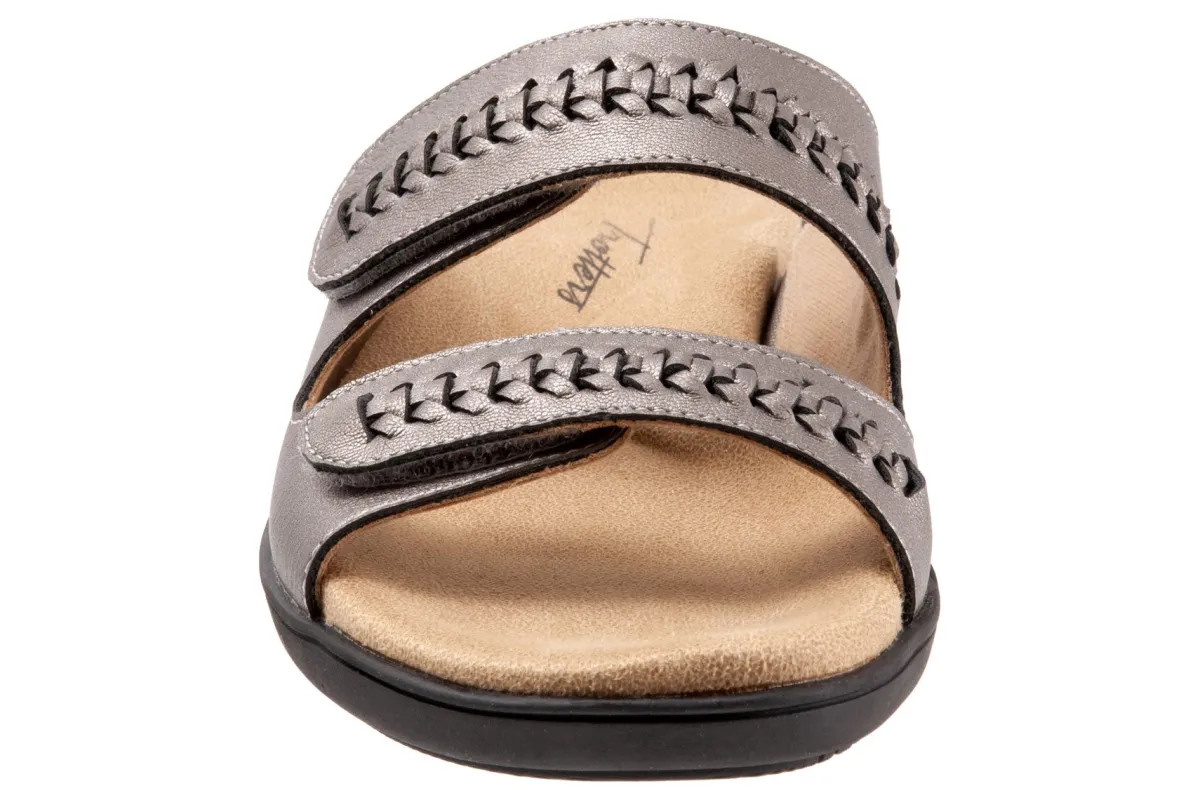 Trotters Ruthie Woven-Women Standard | Extra Wide