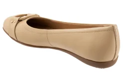 Trotters Sizzle Signature-Women Standard | Wide