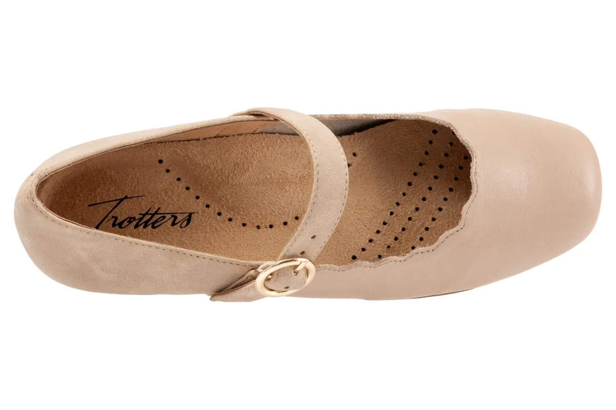 Trotters Sugar-Women Standard | Wide