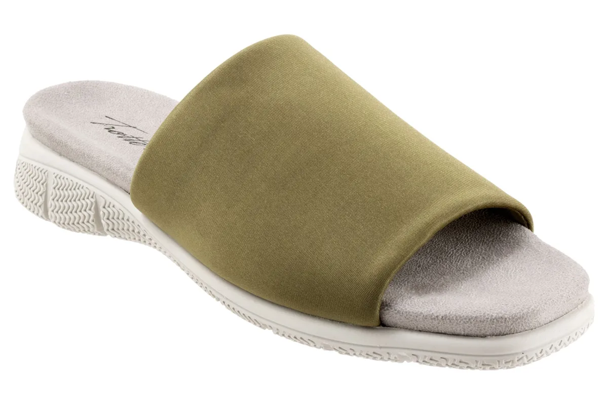 Trotters Toni-Women Standard | Wide
