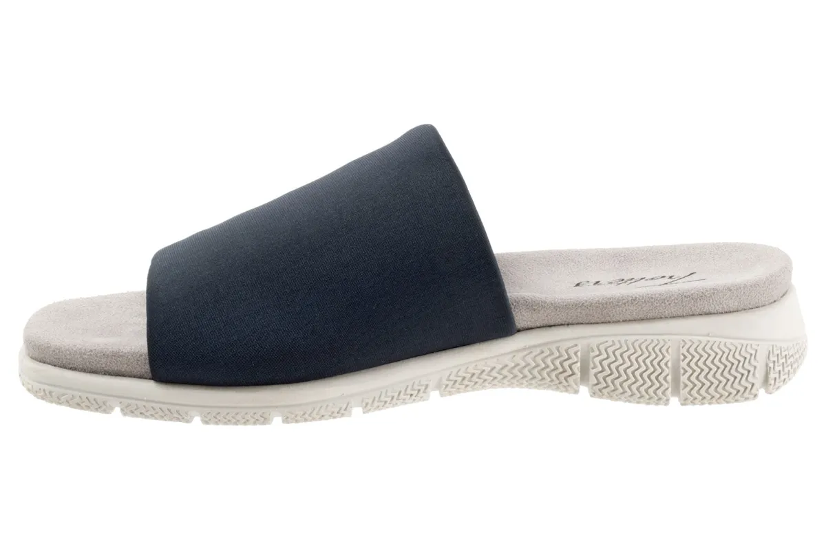 Trotters Toni-Women Standard | Sandals