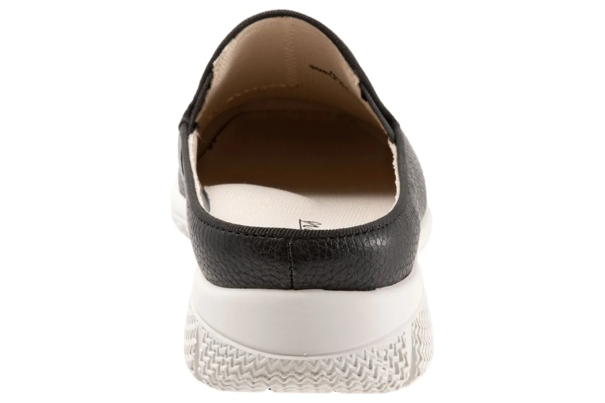 Trotters Uma-Women Narrow | Casual Shoes