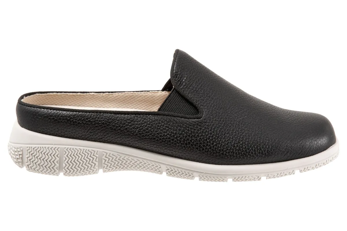 Trotters Uma-Women Narrow | Casual Shoes
